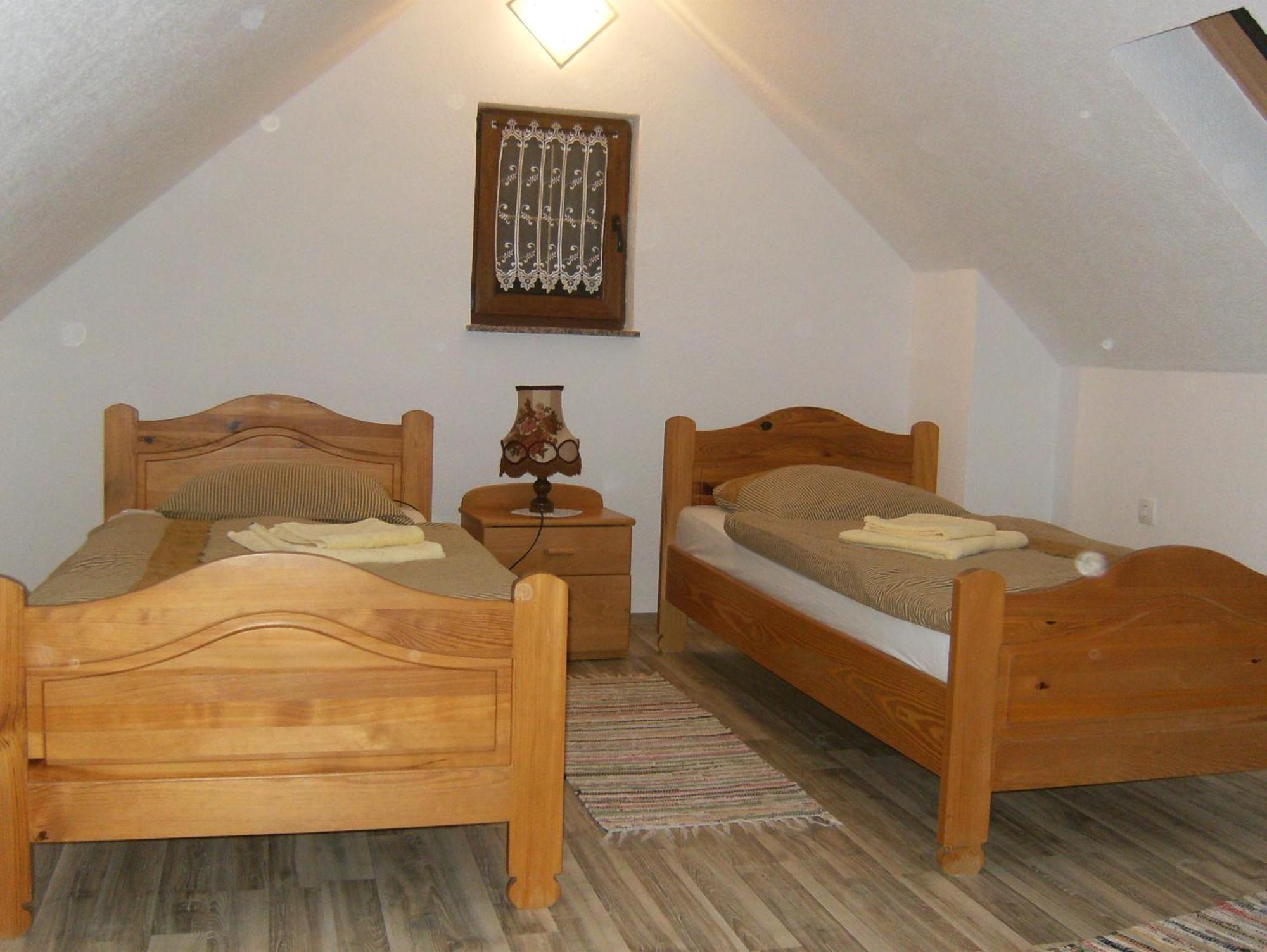 Hotel House Drakulic Korenica Habitación foto