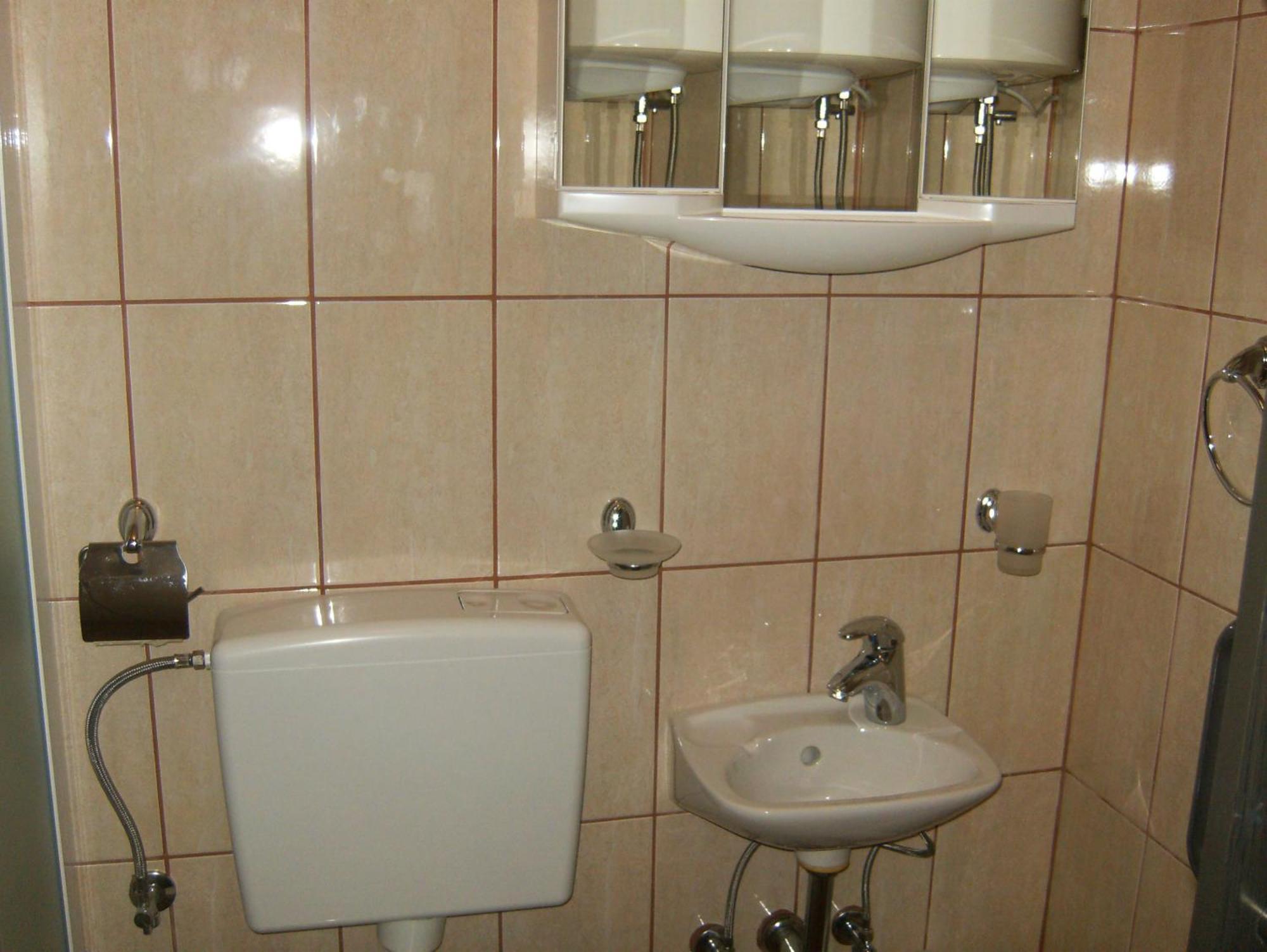 Hotel House Drakulic Korenica Habitación foto