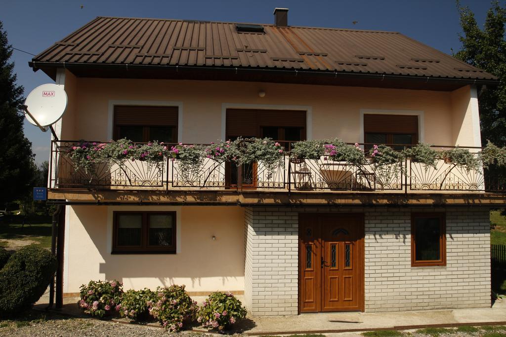 Hotel House Drakulic Korenica Exterior foto