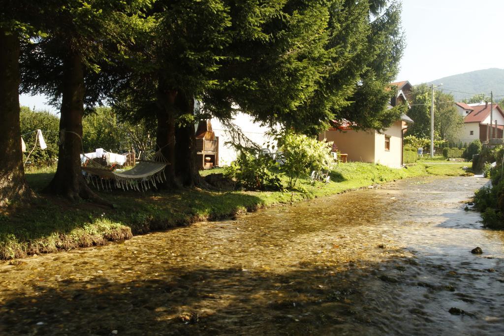 Hotel House Drakulic Korenica Exterior foto