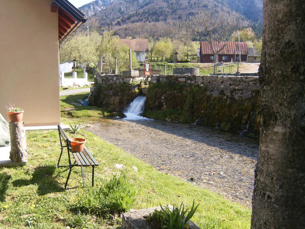 Hotel House Drakulic Korenica Exterior foto